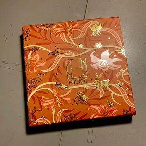 HIPDOT Witchy Warms Eyeshadow Palette